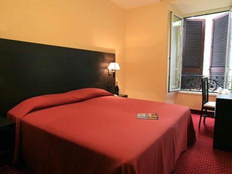 Hotel Versailles Rome Exterior photo